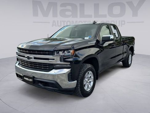 Used 2020 Chevrolet Silverado 1500 LT w/ Trailering Package AWD/4WD image 1