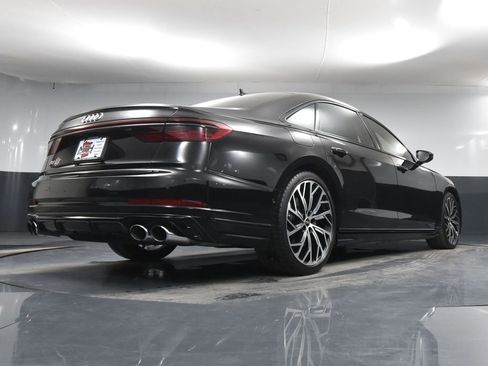 Used 2022 Audi S8 image 51