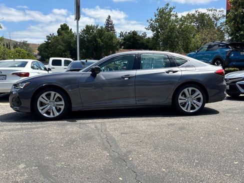 Used 2023 Acura TLX w/ Technology Package FWD image 9