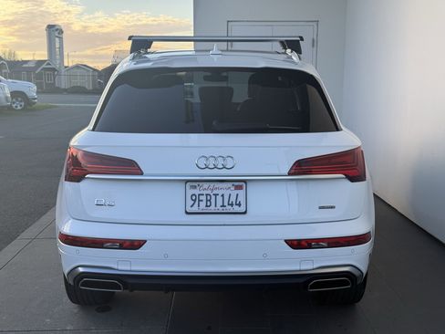 Used 2023 Audi Q5 2.0T Premium w/ Convenience Package image 6