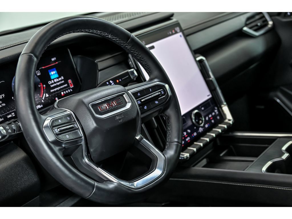 Used 2024 GMC Acadia Elevation w/ Luxury Package AWD/4WD image 16