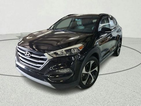 Used 2017 Hyundai Tucson Value AWD/4WD image 5