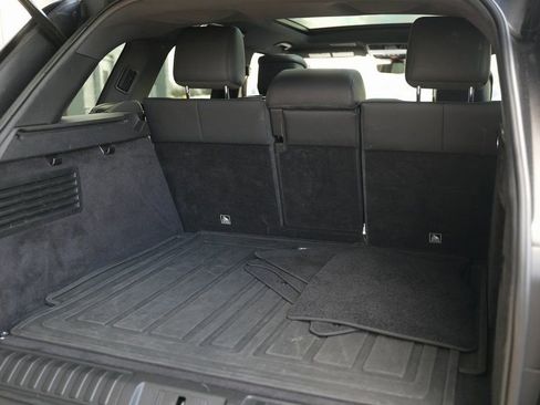 Used 2020 Land Rover Range Rover Sport HSE image 44