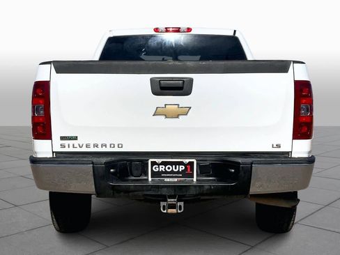 Used 2011 Chevrolet Silverado 1500 LS image 4