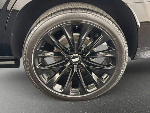 Used 2026 Cadillac Escalade Platinum Sport w/ LPO, ONYX Package image 13