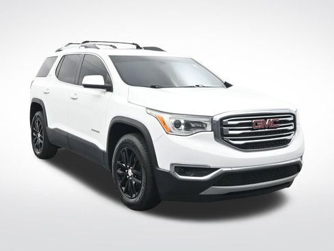 Used 2017 GMC Acadia SLT FWD image 3