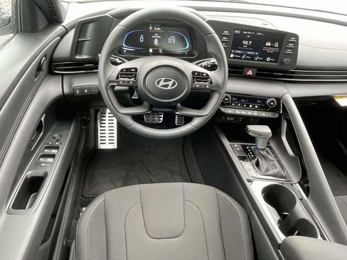 New 2026 Hyundai Elantra SEL Sport Premium image 29