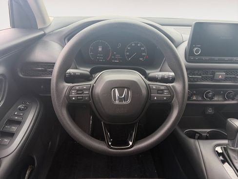 Used 2025 Honda HR-V LX image 12