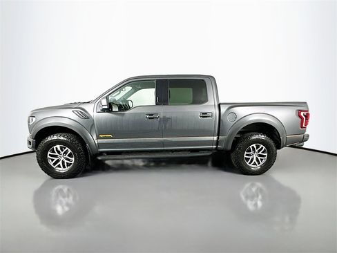 Used 2018 Ford F150 Raptor w/ Equipment Group 802A Luxury image 4