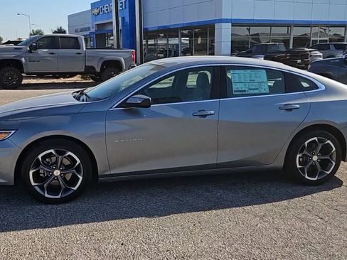 Used 2024 Chevrolet Malibu LT FWD image 4