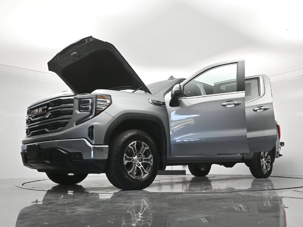 Used 2025 GMC Sierra 1500 SLT AWD/4WD image 48