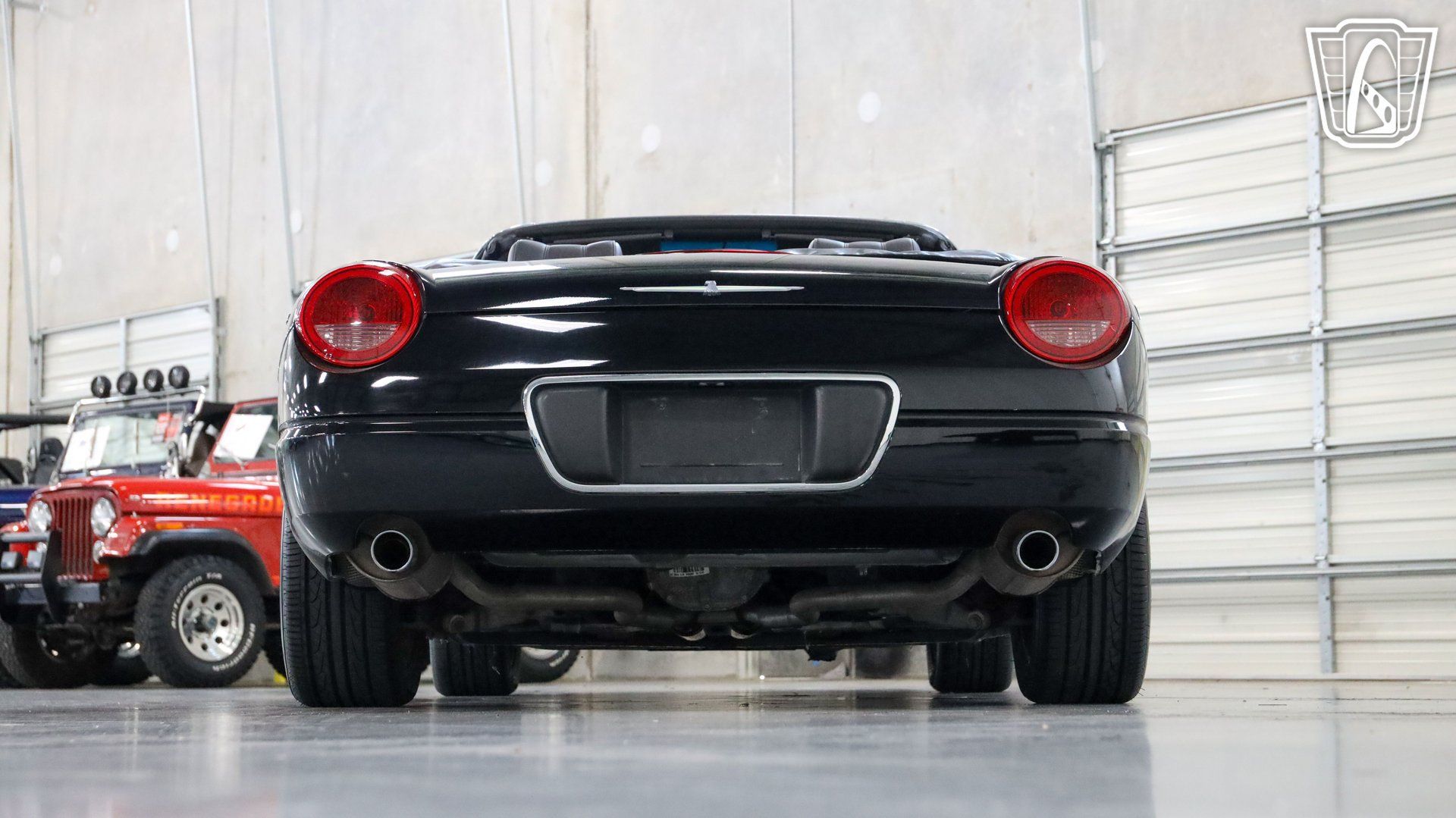 Used 2002 Ford Thunderbird RWD image 6
