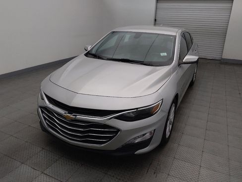 Used 2022 Chevrolet Malibu LT FWD image 15