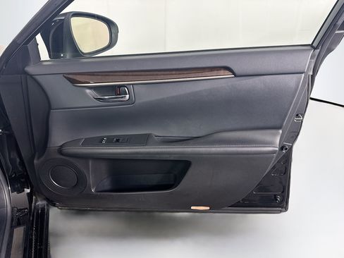 Used 2013 Lexus ES 350 w/ Luxury Pkg FWD image 32