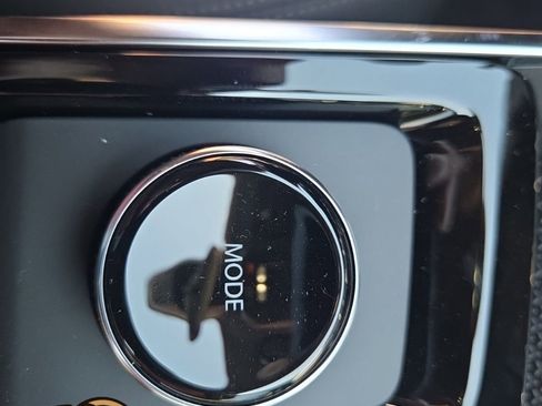 New 2026 Chevrolet Equinox LT FWD image 25