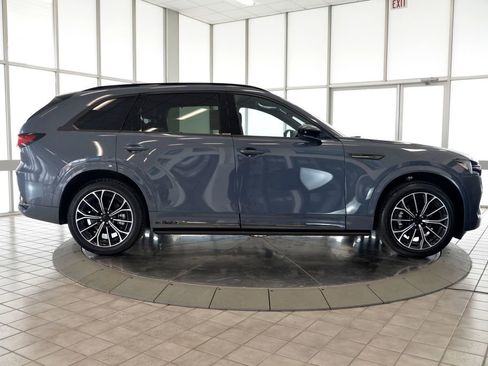 Certified 2026 MAZDA CX-70 3.3 Turbo S w/ Premium Package AWD/4WD image 9