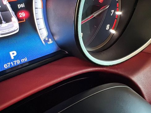 Used 2017 Maserati Ghibli w/ Luxury Package image 19