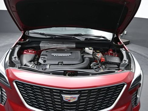 Used 2019 Cadillac XT4 Premium Luxury AWD/4WD image 24
