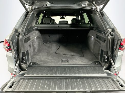 Used 2024 BMW X5 sDrive40i w/ Premium Package image 30