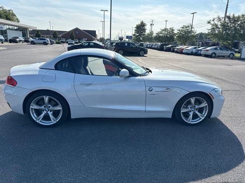 Used 2015 BMW Z4 sDrive28i RWD image 21