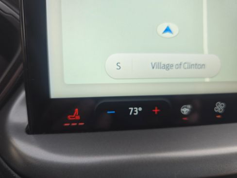 Used 2023 Ford Escape Active w/ Tech Pack #1 AWD/4WD image 12