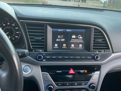 Used 2018 Hyundai Elantra Value Edition image 37