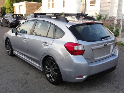 Used 2013 Subaru Impreza 2.0i Sport Premium AWD/4WD image 3