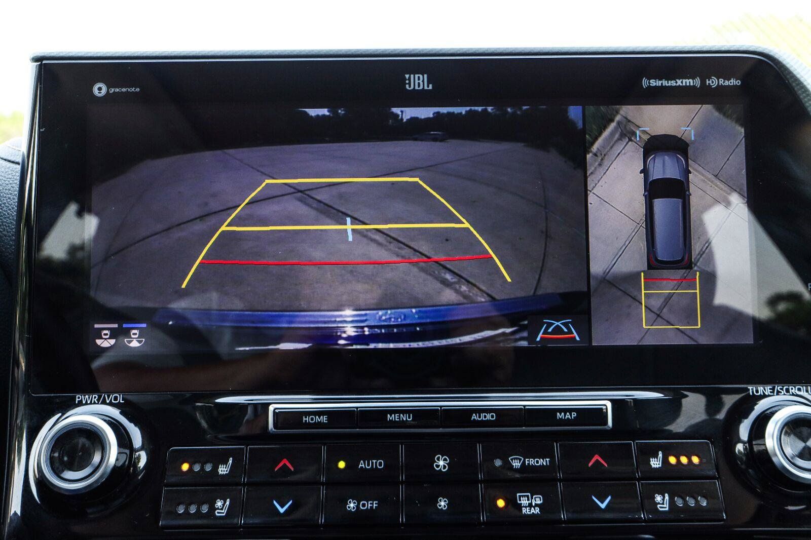 Used 2020 Toyota Highlander Platinum AWD/4WD image 9