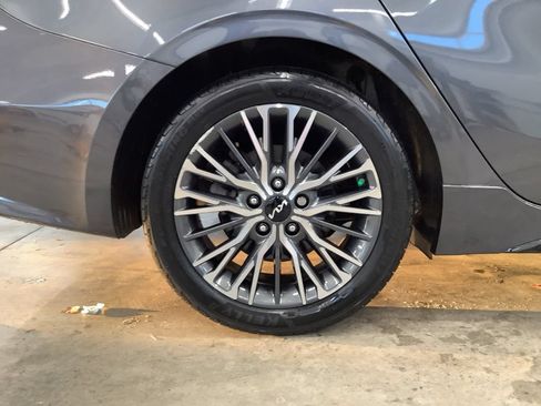 Certified 2023 Kia Forte GT-Line w/ GT-Line Technology Package FWD image 27