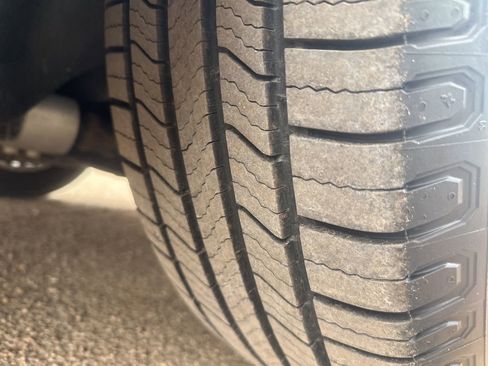 Used 2018 Chevrolet Traverse LT image 10