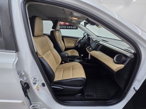 Used 2018 Toyota RAV4 Limited w/ Advanced Technology Package FWD image 21