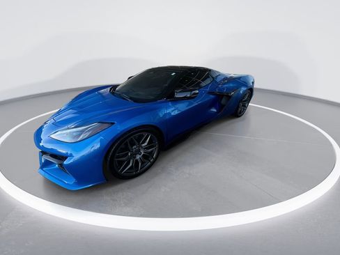 Used 2025 Chevrolet Corvette Z06 image 5