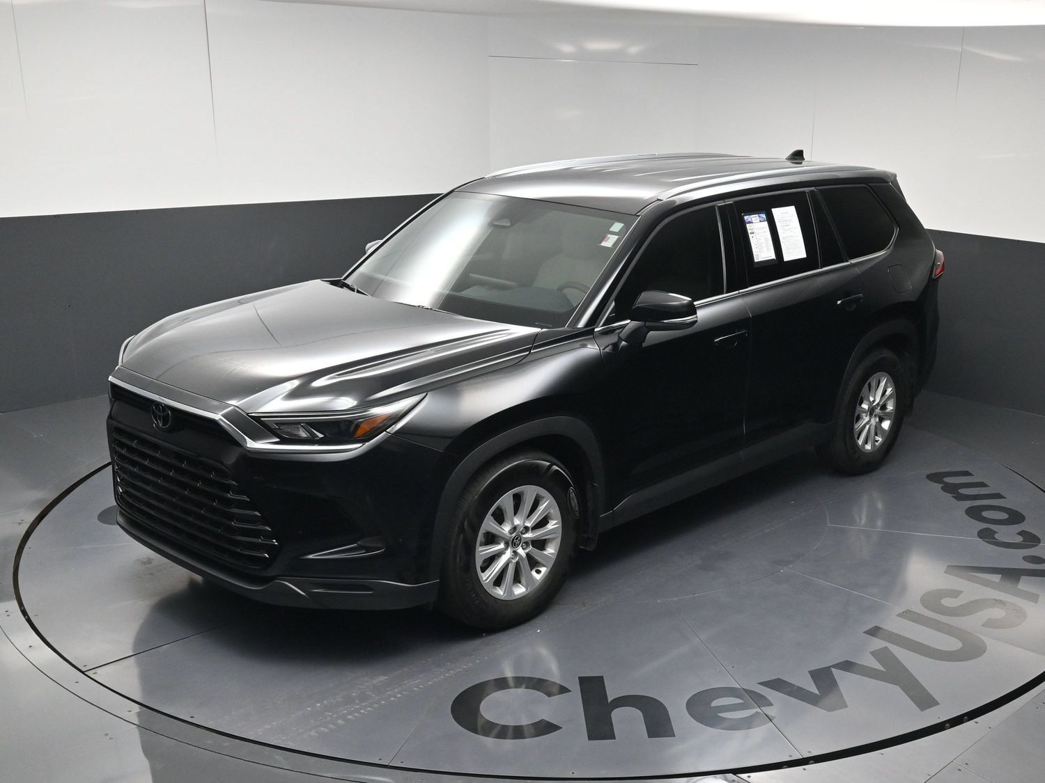 Used 2026 Toyota Grand Highlander AWD image 30
