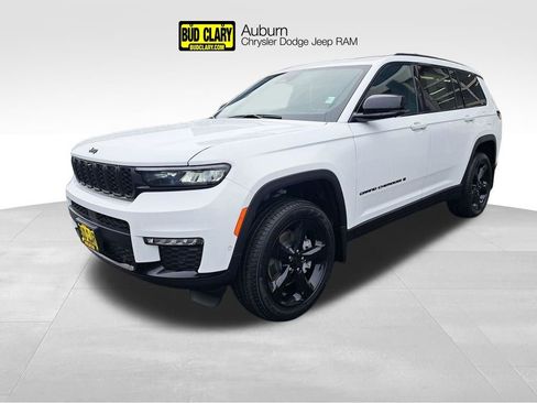 New 2025 Jeep Grand Cherokee L Limited w/ Luxury Tech Group II AWD/4WD image 1