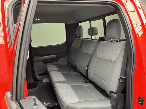 New 2025 Ford F250 XLT w/ 360-Degree Camera Package image 11