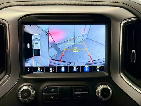 Used 2021 GMC Sierra 1500 SLT w/ SLT Premium Plus Package image 14
