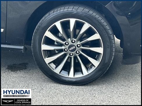 Used 2021 Lincoln Navigator L Reserve AWD/4WD image 9