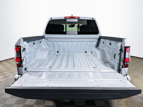 Used 2024 Nissan Frontier PRO-4X w/ Off-Road Protection Package AWD/4WD image 23