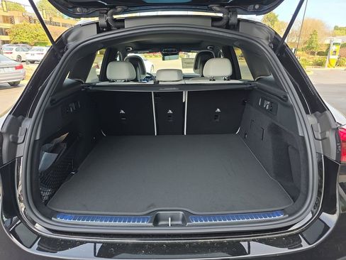 New 2026 Mercedes-Benz GLC 300 4MATIC image 14