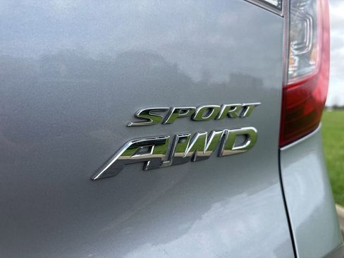 Used 2022 Honda Pilot Sport image 8