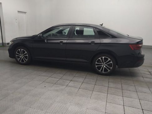 Used 2025 Volkswagen Jetta Sport FWD image 3