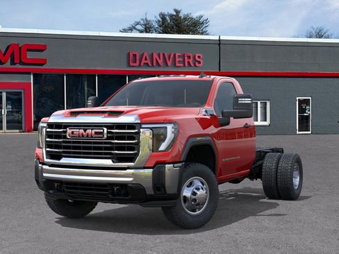 New 2026 GMC Sierra 3500 Pro w/ Convenience Package image 7