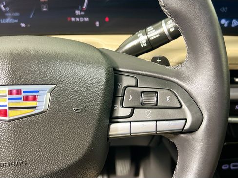 Used 2024 Cadillac XT4 Luxury image 19