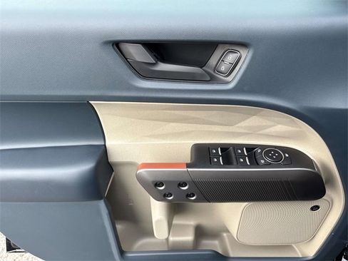 New 2026 Ford Maverick Lariat image 16