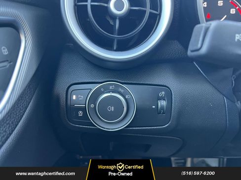 Used 2023 Alfa Romeo Giulia Veloce image 17