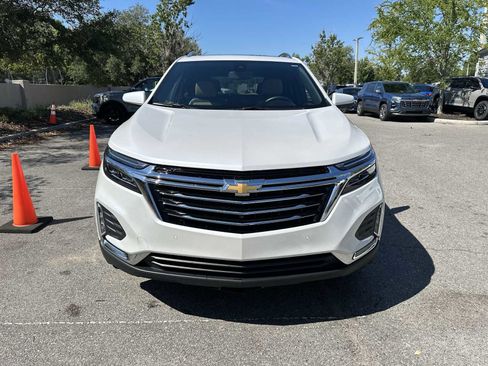 Used 2023 Chevrolet Equinox Premier AWD/4WD image 9