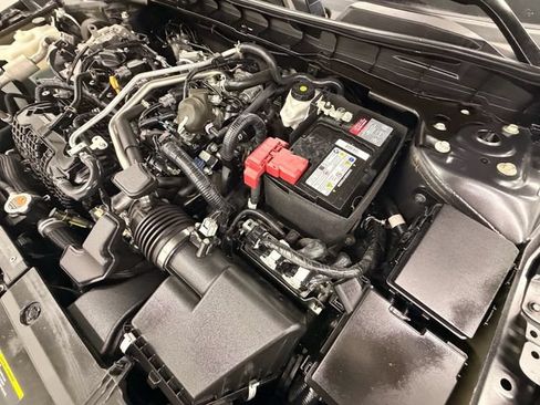 Certified 2024 Nissan Altima 2.5 SV FWD image 11