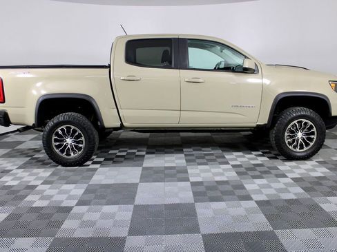 Used 2022 Chevrolet Colorado ZR2 AWD/4WD image 10