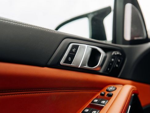 Used 2026 BMW X7 M60i image 17