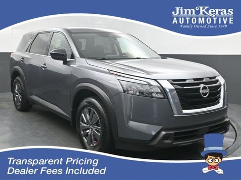 Certified 2025 Nissan Pathfinder S AWD/4WD image 1